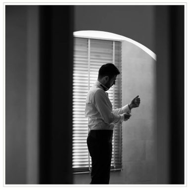 Photographie noir et blanc des mariés